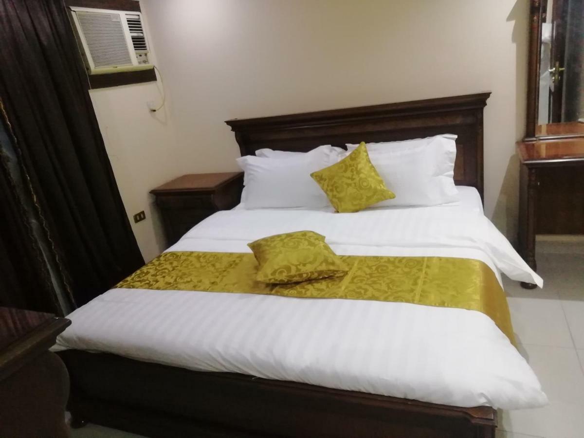 Rozana For Monthly And Yearly Rent 吉达 外观 照片